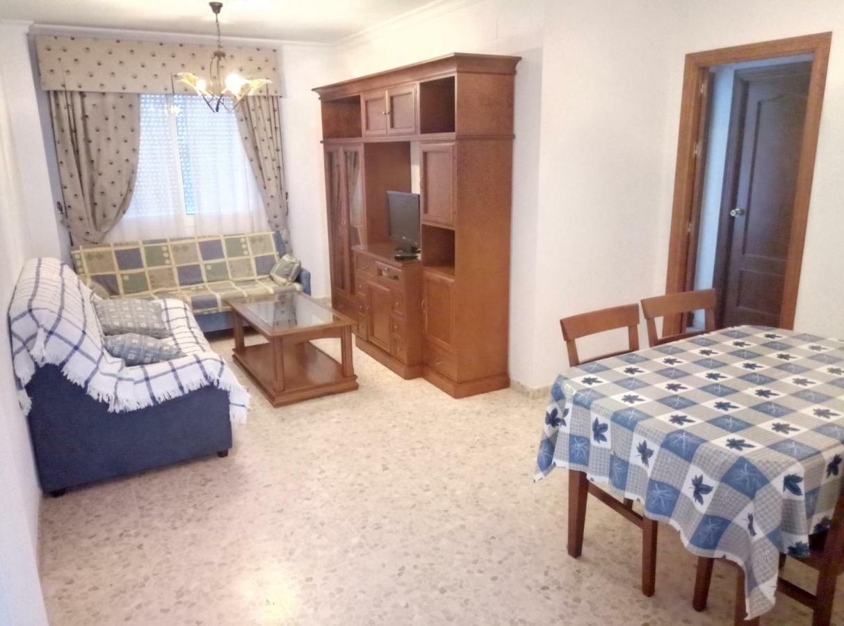 Apartamento Villamartin, Tranquilo Y Con Parking Conil De La Frontera Dış mekan fotoğraf